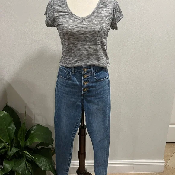 Loft jeans 👖 # 8/29 - Picture 2 of 4